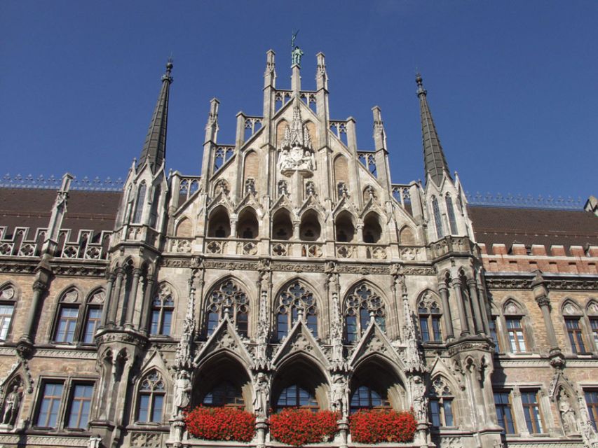 Munich: Walking Tour Old Town and Viktualienmarkt - A smart first look at Munich’s historic center