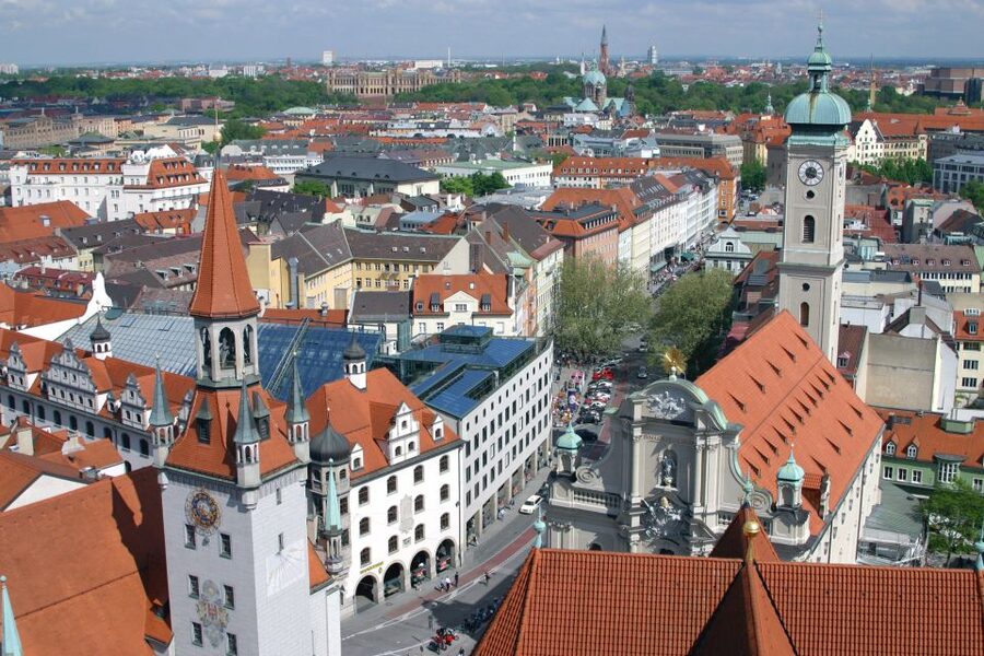 Munich: Walking Tour Old Town and Viktualienmarkt - Alter Hof and the city’s medieval core