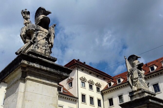 Munich WWII and Dachau Concentration Camp Private Tour with Licensed Guide - A private route through Munich’s Nazi past