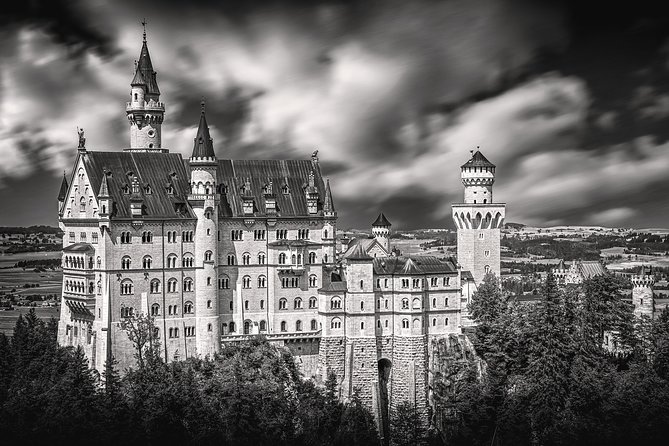 Neuschwanstein Castle Skip-the-Line Private Tour for Groups - Booking advice and the cancellation risk
