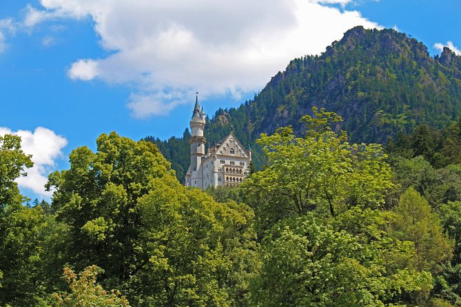 Neuschwanstein Castle Tour from Munich - What the $95.53 price really covers