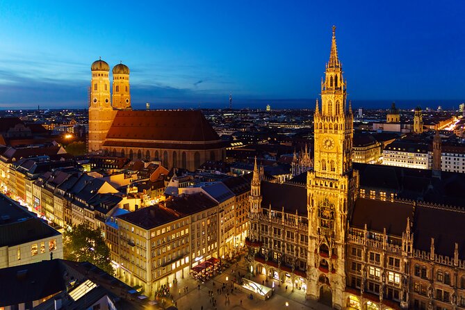 Night watchman torchlight tour in Munich - Alter Peter and Munich’s oldest parish church