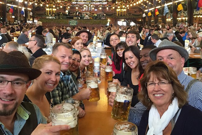 Oktoberfest Tour with table and unlimited beer - The beer package requires sensible pacing