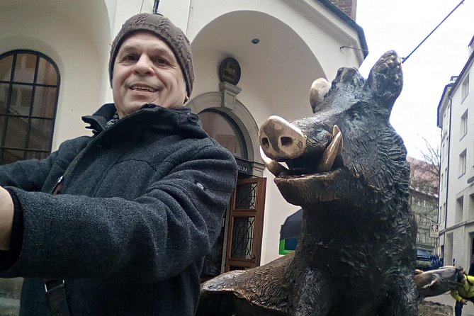 Paul's Private Tour Munich Highlights - Rathaus-Glockenspiel and the tower question