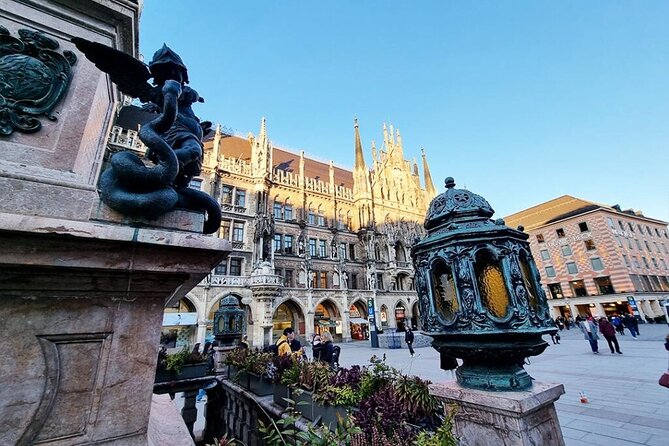 Private audio book city rally in Munich city centre - Marienplatz, the New Town Hall, and the Marian Column