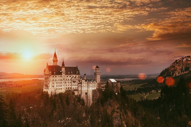 Private Castle Tour from Munich: Neuschwanstein, Hohenschwangau, and Linderhof - Neuschwanstein, the fairy-tale centerpiece