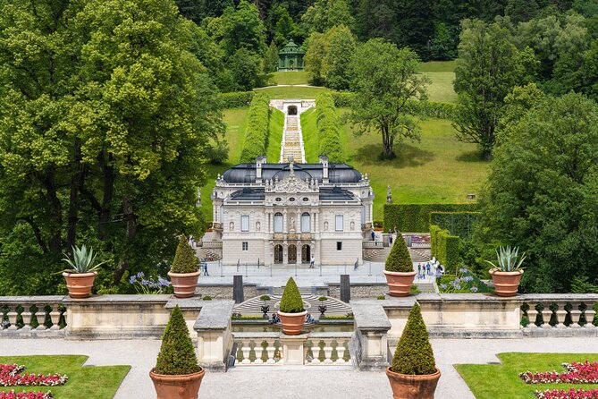 Private Day Trip from Munich to Neuschwanstein and Linderhof - Comfort, communication, and the guide question