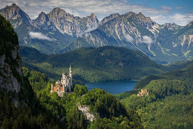 Private day trip: Munich to Neuschwanstein Castle, local driver - Timing, food, and what to pack