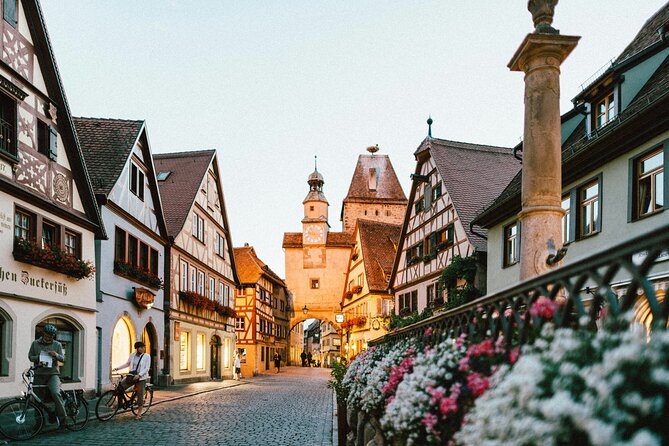 Private tour from Munich to Rothenburg and Harburg - Harburg Castle and the Wörnitz views