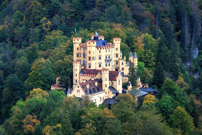 Private Tour to Royal Castle of Neuschwanstein and Hohenschwangau - Rottenbuch and a bakery break