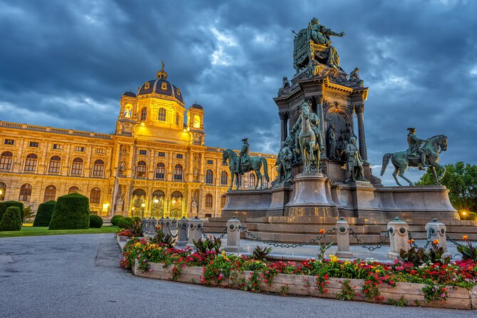 Private Transfer from Munich to Vienna - A private road connection between two major cities
