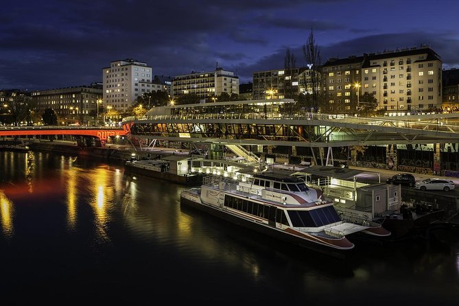Private Transfer from Munich to Vienna with 2 hours for sightseeing - Timing, pickup, and the route to Vienna