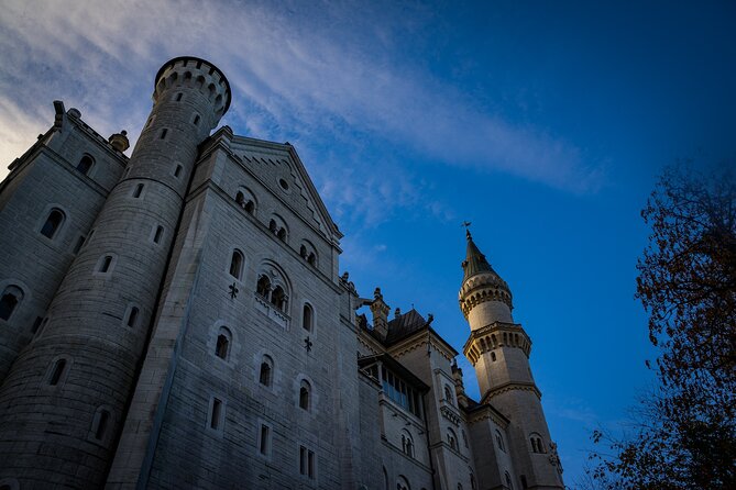 Private Van Tour to Royal Castle of Neuschwanstein from Munich - Coffee, pretzels, and Stiftkirche Rottenbuch