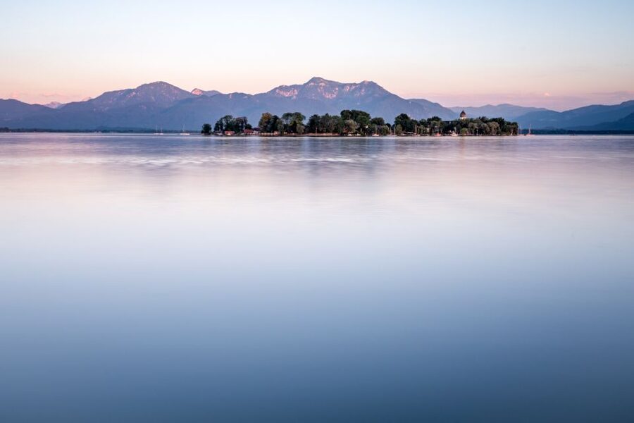 Private Van Tour to the Royal Palace of Herrenchiemsee - Is $510 per person good value?