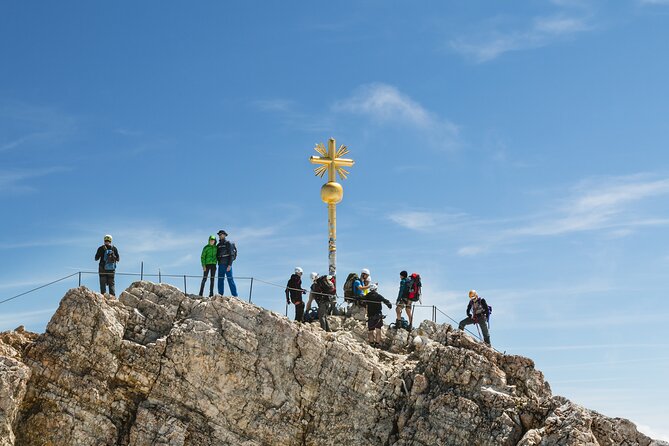 Private Zugspitze & Neuschwanstein Castle, Skip The Line & Lunch - Bavarian lunch before the mountain ride