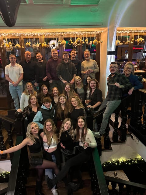 Pub crawl incl. Oktoberfest museum guided tour with beer tasting (private) - Tasting three or four Bavarian beers with pretzels
