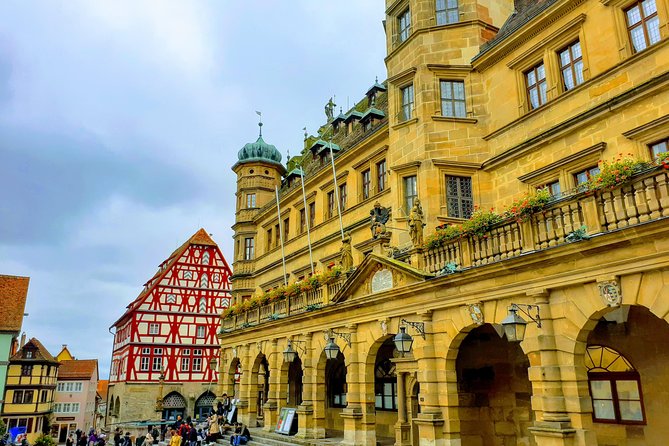 Romantic Road Exclusive Private Tour from Munich to Rothenburg ob der Tauber - Nördlingen sits inside a meteorite crater