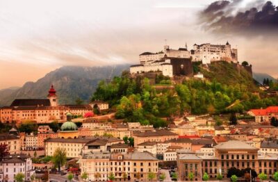Salzburg and Lake District Day Tour from Munich