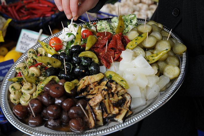 Viktualienmarkt tasting tour - Bavarian antipasti and Munich’s famous pretzel