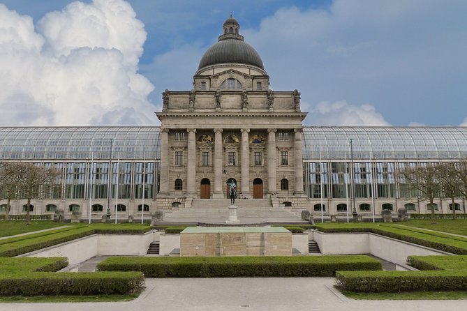 Walking Tour on Resistance to Nazism in Munich - Key points at a glance