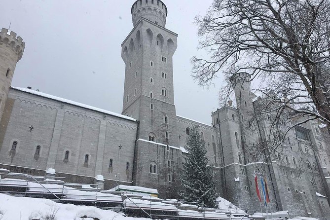 Winter Tour to Neuschwanstein Castle from Munich - Starting at Sonnenstrasse in central Munich