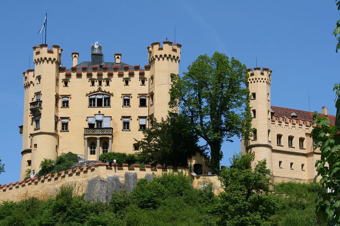 Wright Europe Vacations - Private Escorted Auto Tours - BMW’s three-part Munich experience